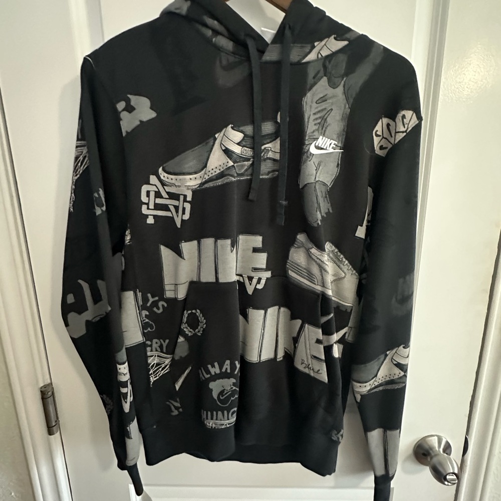 Nike Black and Gray Graphic Hoodie